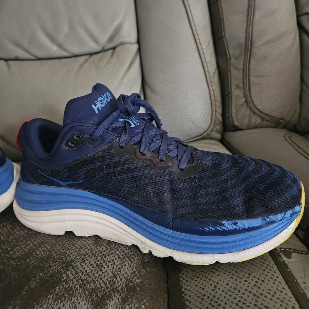 Hoka One One size 11